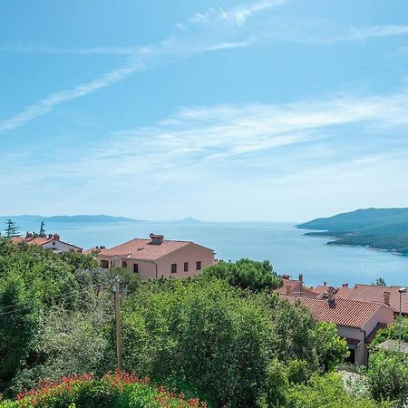 E&T Apartments With A Beautiful Pool Rabac Kültér fotó